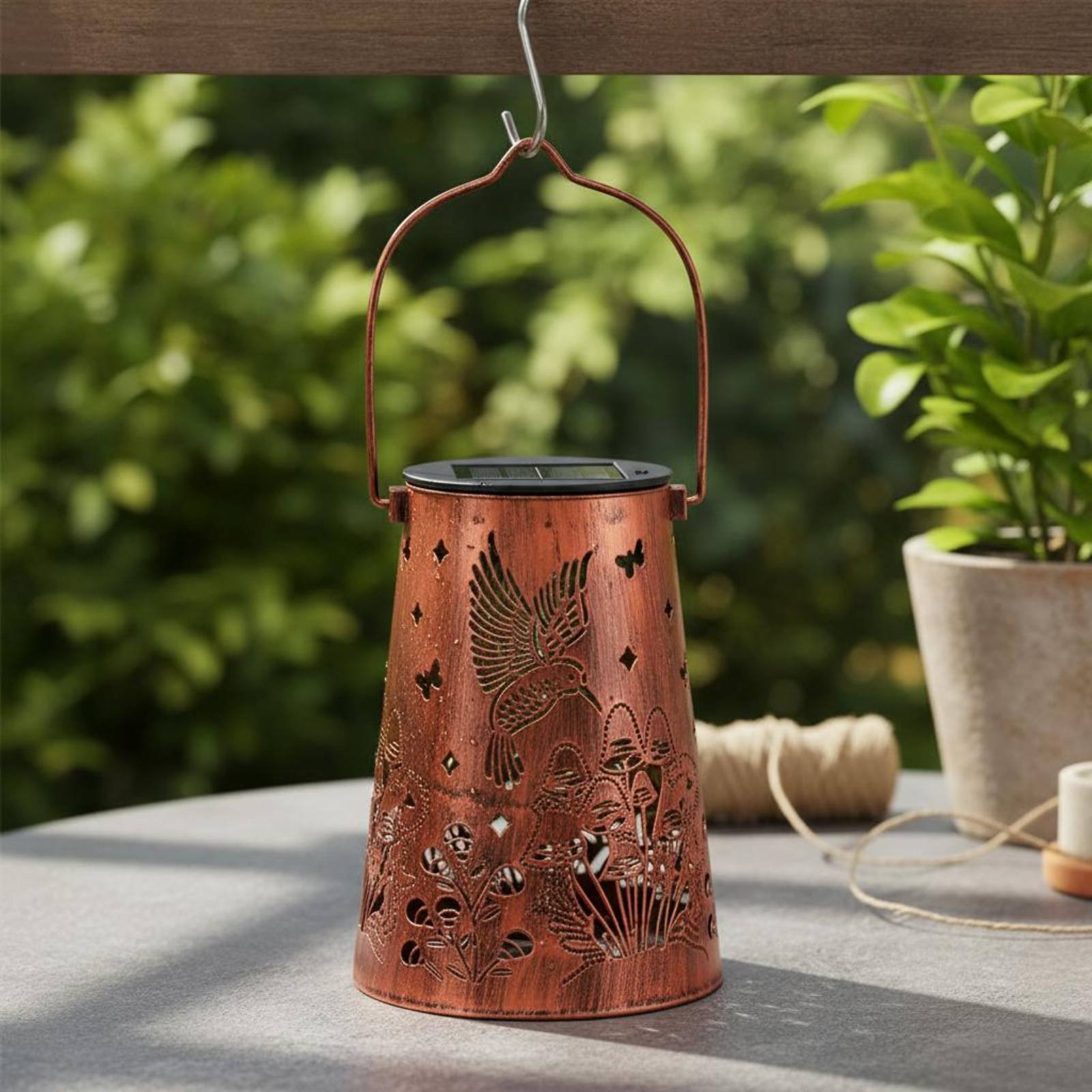 Luminaria de Jardín con Diseño - Outdoor Lighting Battery Powered reseña y precio